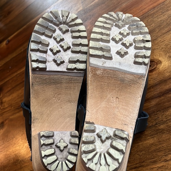 Original MIA Elsa Clog - Picture 6 of 7